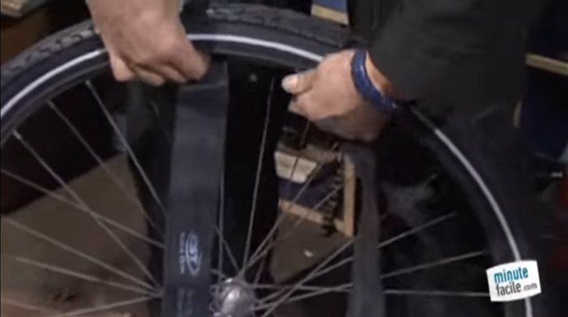 Entretenir son vélo : remplacer les pneus et la chambre à air