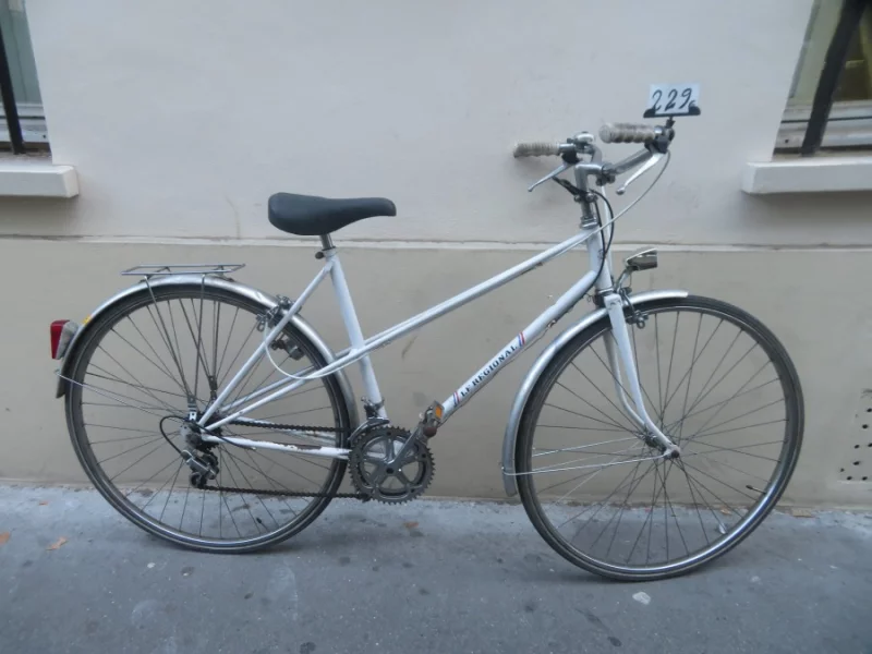 Vélo de Femme demi course Le regional