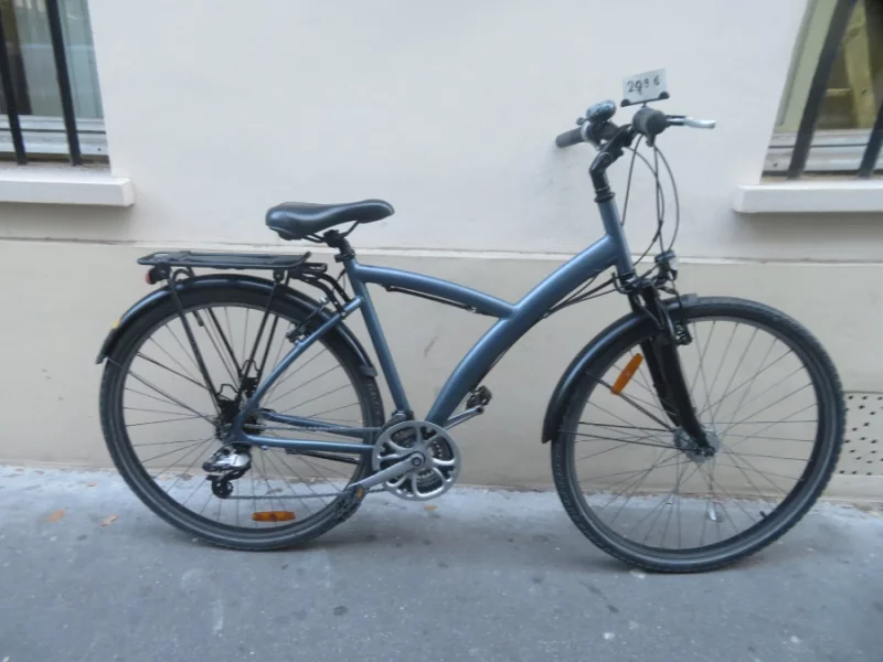 Vélo De Femme VTC Btwin 