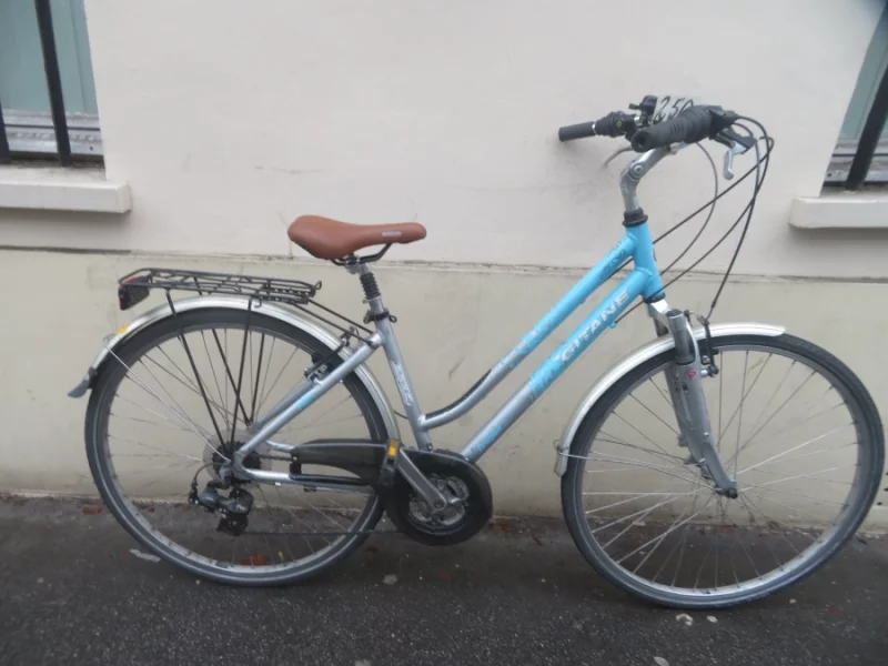 V&eacute;lo De Femme VTC Gitane