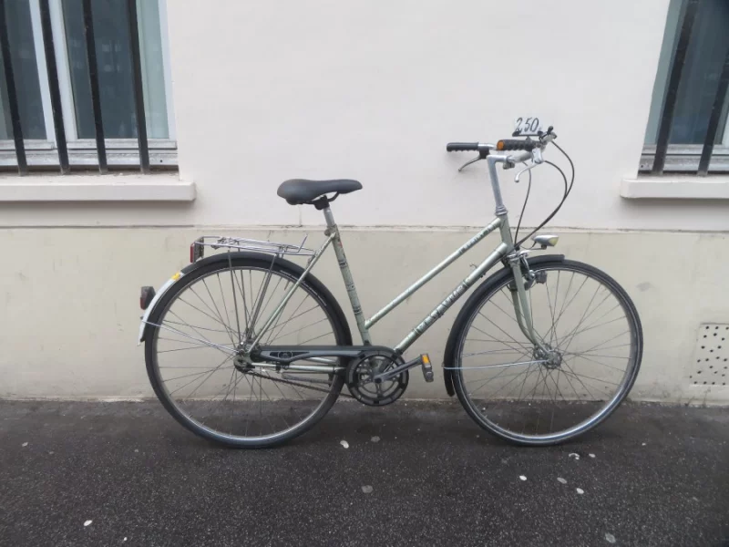 V&eacute;lo De Ville Femme Batavus 