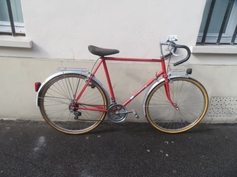 V&eacute;lo Course homme Gitane 