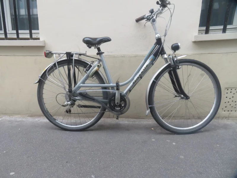 V&eacute;lo VTC Gazelle M&eacute;deo Cadre Ouvert